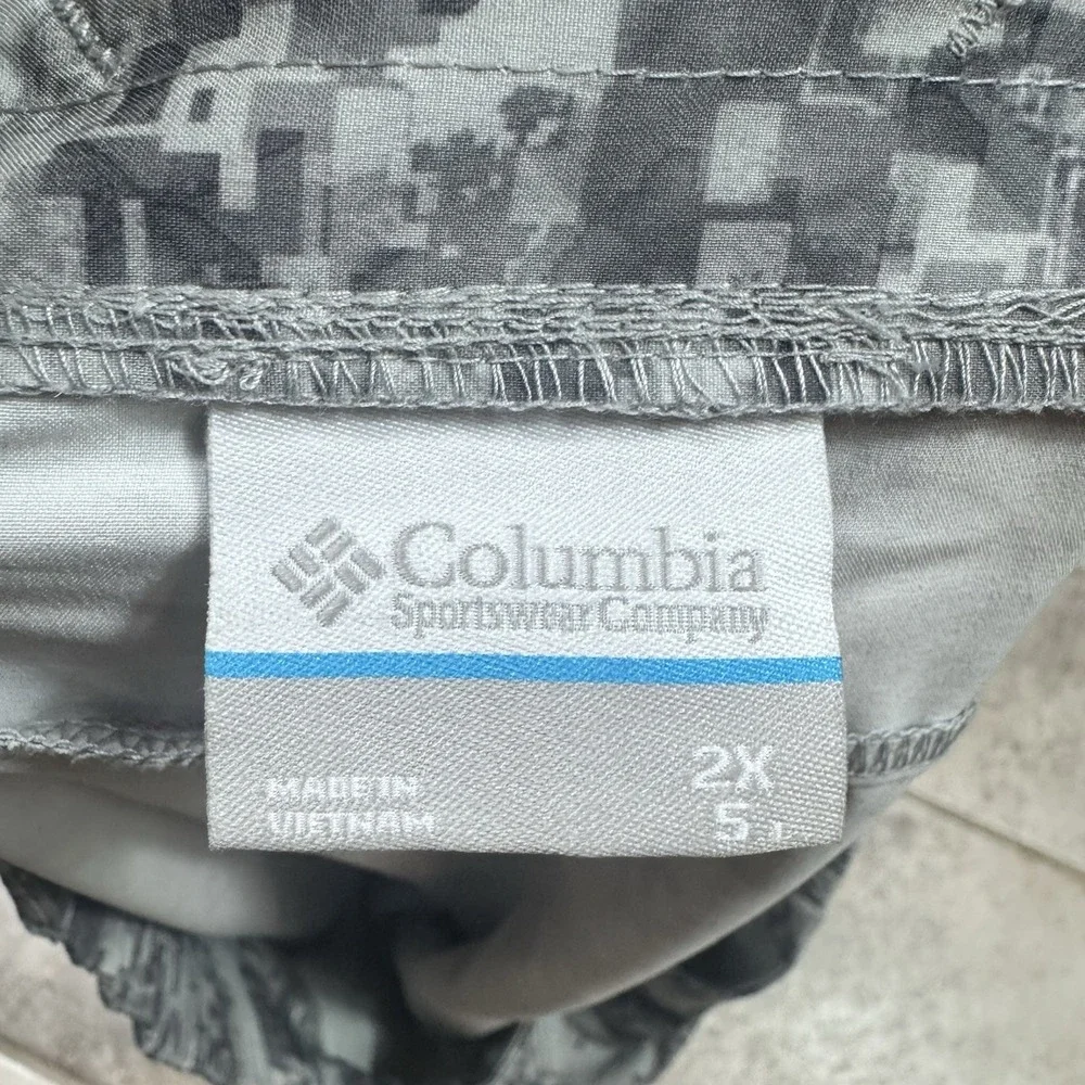 Columbia Women's‎ Tidal II Short Camo 2X Drawstring Outdoors Hiking